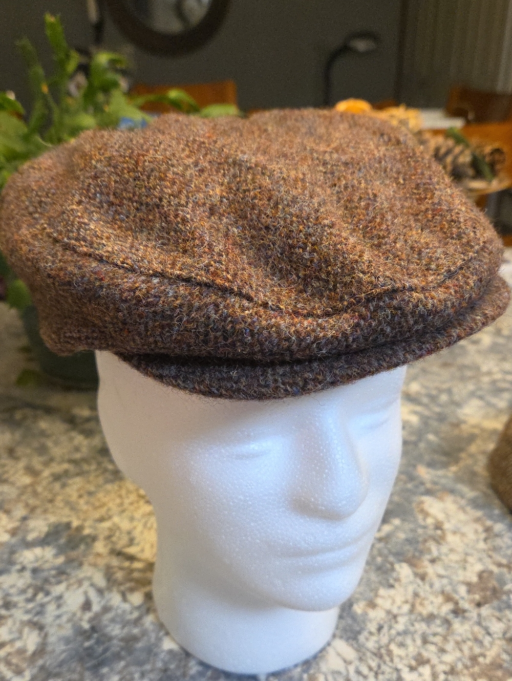 HARRIS TWEED Men's Brown Tweed Flat Cap